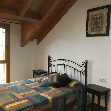 Precioso Y Acogedor Atico De Montana * كاستيخون ذي سوئسّي